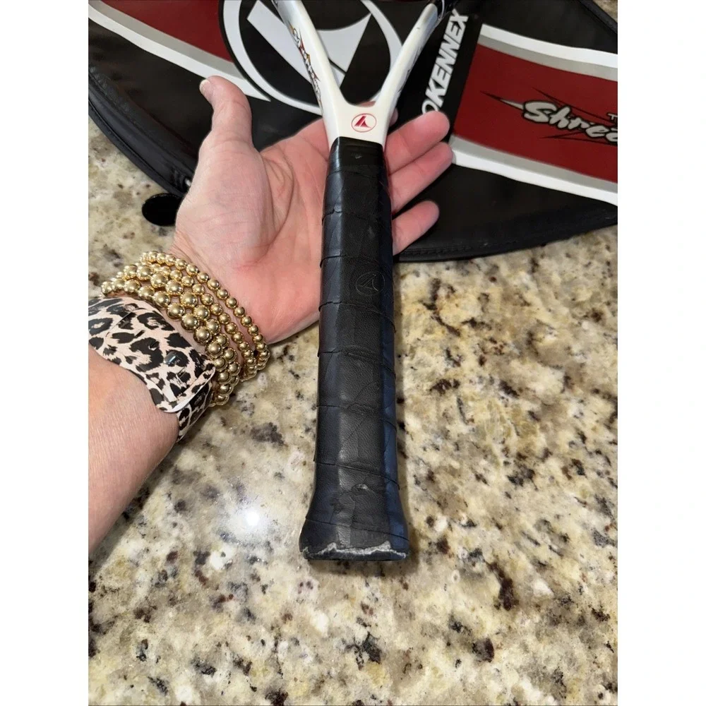 ProKennex power shredder OS ultralight graphite titanium‎ racket W/cover 5034